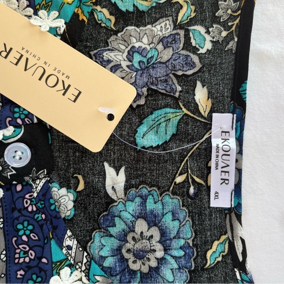 Floral Black and Blue Women's Dress SIZE 4 X - Picture 3 of 3